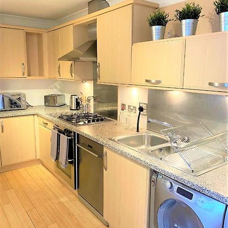 Sec Minerva Westend Two Bedroomed Apartment Glasgow Luaran gambar
